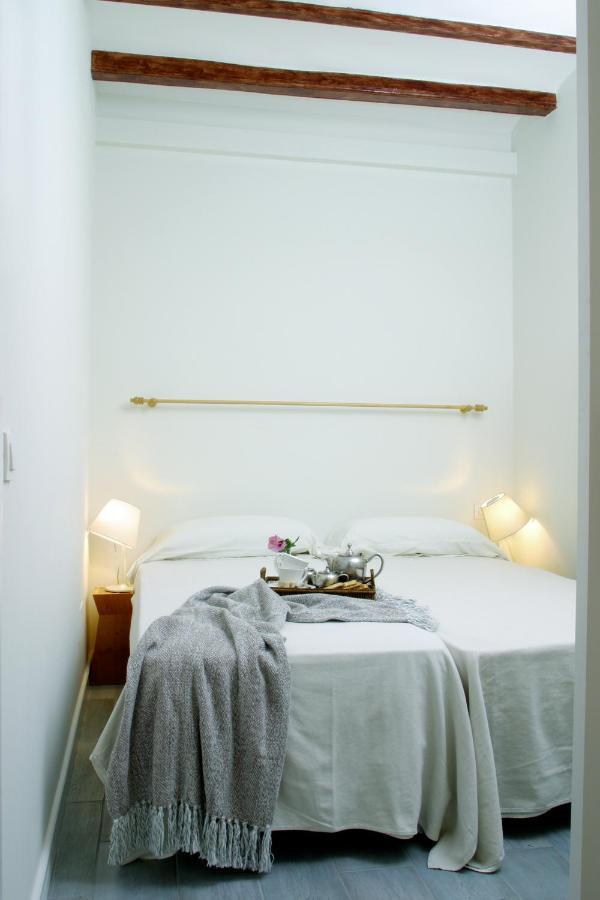 Classbedroom Barcelona Beach Apartments Room photo